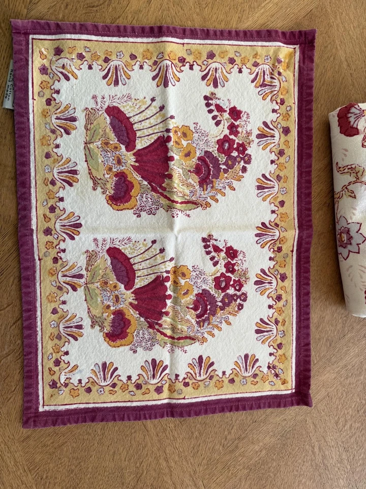 Bruno Lamy Couleur Nature Tablecloth 71 x71  w/ 4 Napkins French Linens - Image 4 of 4