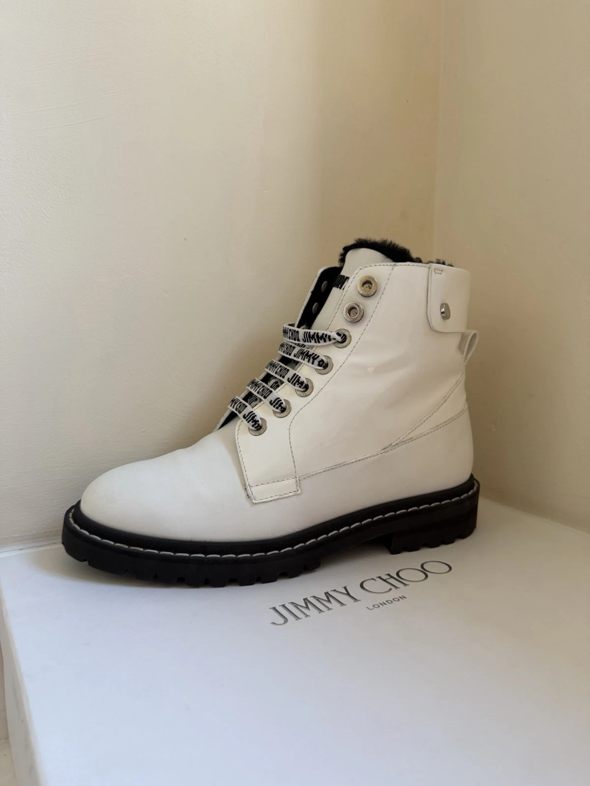 Jimmy Choo London Voyager White Leather Boots Size 39 EU 6 UK
