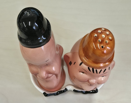 Beswick Laurel & Hardy Salt Pepper Cruet Set Tray England Vintage Ceramic