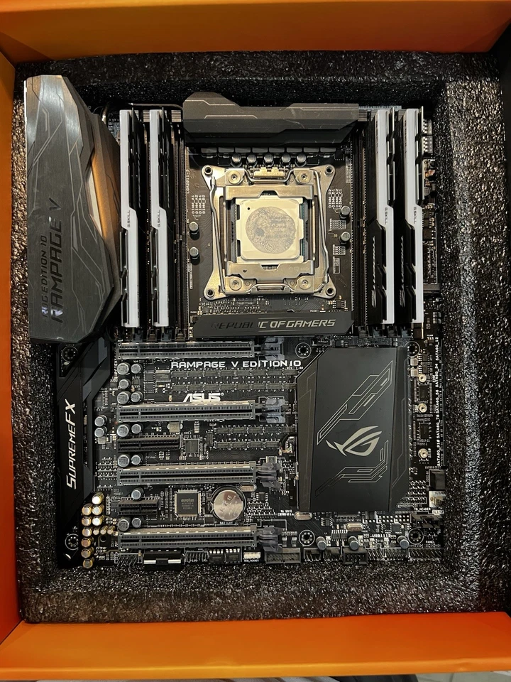 BUNDLE: Intel i7-6850K + ASUS ROG Rampage V + 32GB G.Skill + Corsair H105 - Image 2 of 4