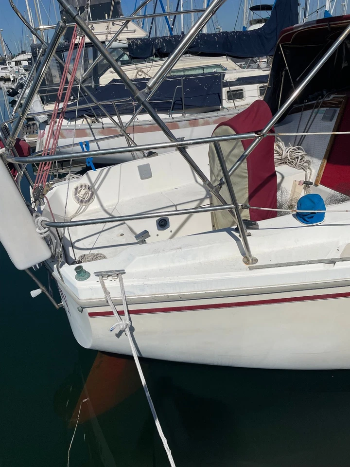 1977 Catalina 30' Sailboat - Inboard Diesel Runs - California - Image 4 of 4