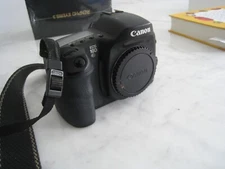 Canon EOS 10D 6.3MP Digital SLR Camera - Black (Body Only)