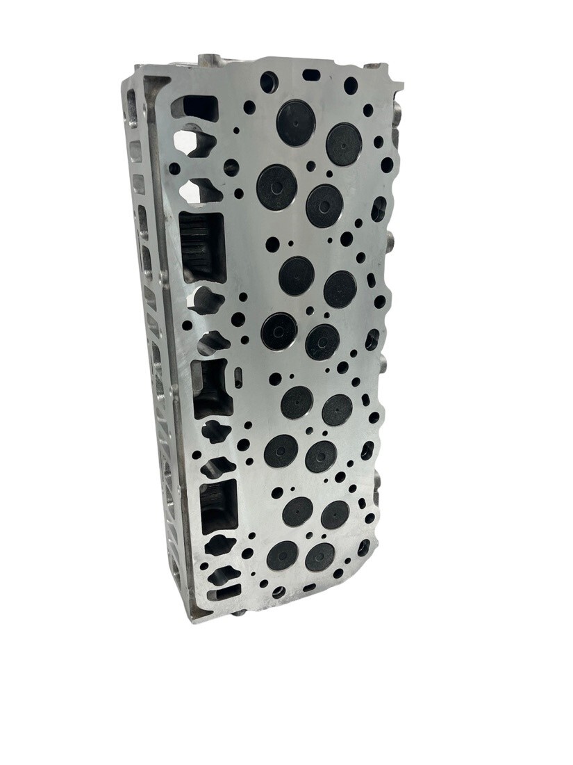 Johnny&#39;s - Lmm GM Chevrolet GMC 6.6L LMM LBZ Duramax Diesel Cylinder Head