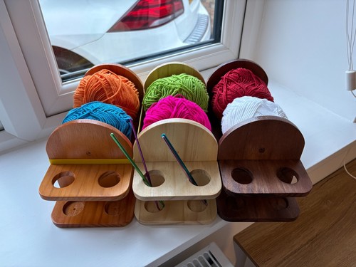 ADJUSTABLE Yarn holder, Knitting and crochet supplies organiser, double yarn hol - Picture 4 of 12