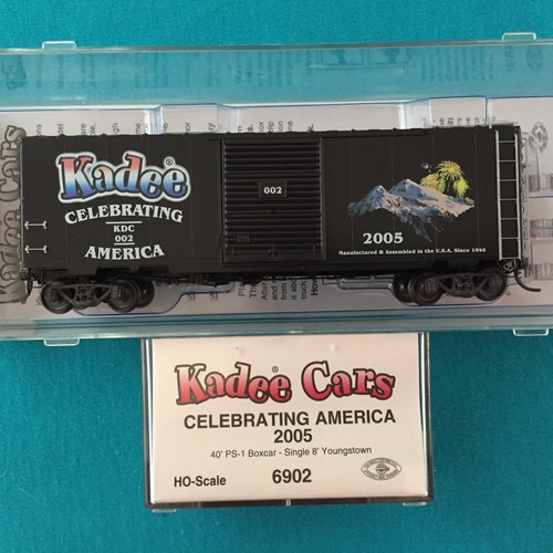 6902 Kadee Celebrating America 2005 50' PS-1 Boxcar escala HO nuevo | Zustand: New
