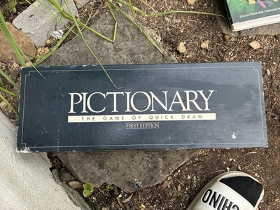 Pictionary The Game of Quick Draw First Edition 1985