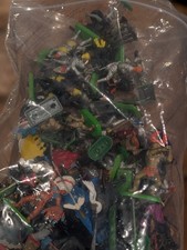 Britains LTD Detail Medieval Horses And Fighter Figurines