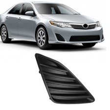 1x Front Right Fog Light Cover For 2012 2013 2014 Toyota Camry L LE XLE Hybrid 