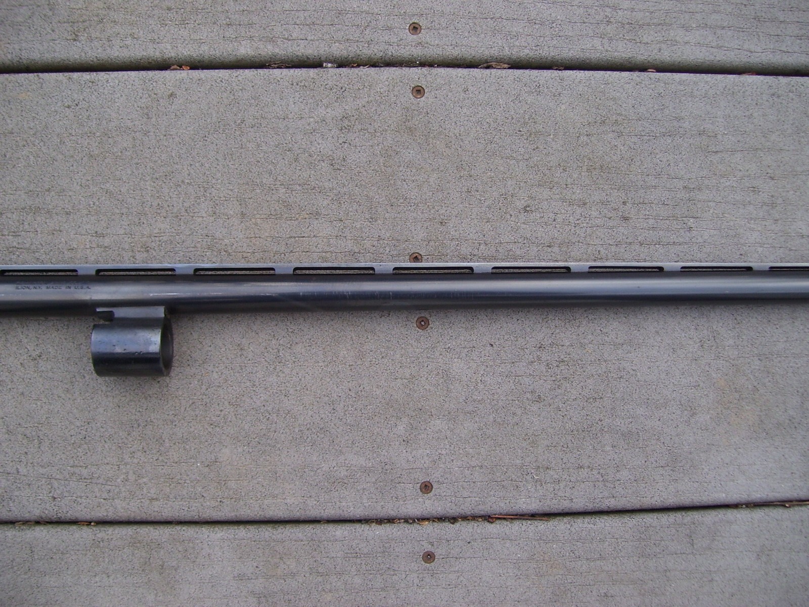 Remington 1100 Left Hand 30" 12 Gauge Vent Rib Barrel Choke Tubes Trap