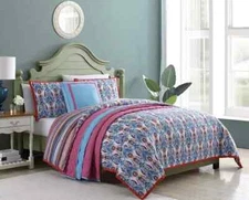 VCNY Home Cottage Cove Full /Queen Comforter 5 piece SET Reversible Blue Pink