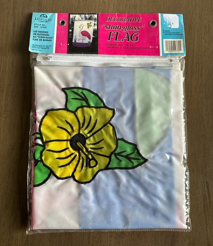VTG Pink Flamingo Decorative Flag Indoor/Outdoor 28” x 40” NEW - Picture 3 of 3