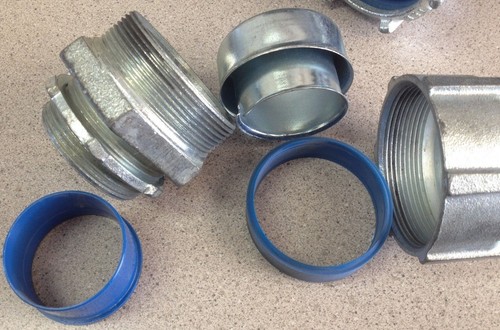 T&B 1-1/2" Straight Fitting Connector LiquidTight Metal Flexible Conduit TAB5236 - Picture 2 of 9