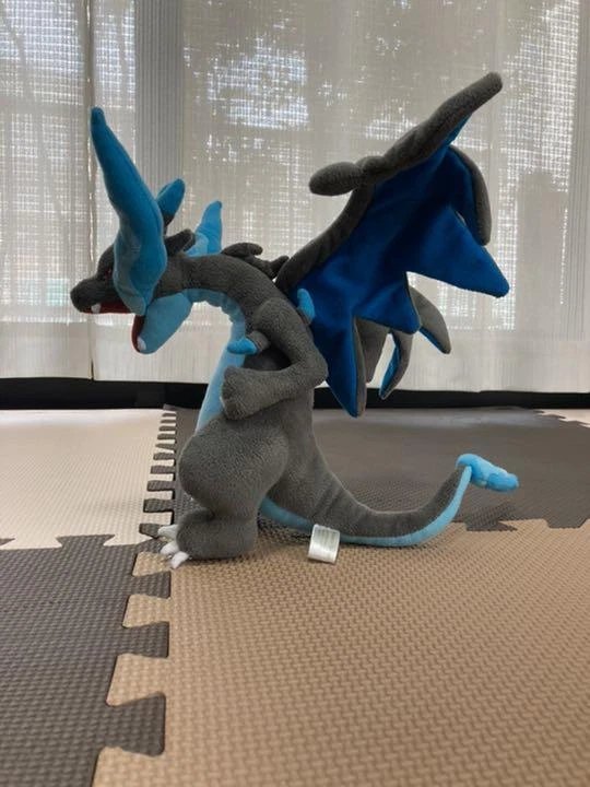 Pupazzo charizard sale