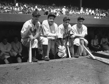 Hank Greenberg With Teammates Sitting On Chairs 1934 OLD BASEBALL PHOTO