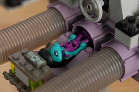 LEGO LIFE ON MARS 7317 Aero Tube Hangar - 100% complete w/ box and manual