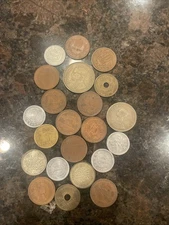 Lot Of 22 Japanese Yen Likely From The 1950s-1960s In Good To Great Condition