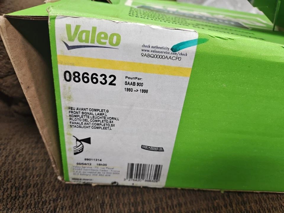 NUEVO OEM Valeo Saab NG 900 Conjunto de luz de señal de giro izquierda 4240354 1994 a 1998 Foto 2 de 3