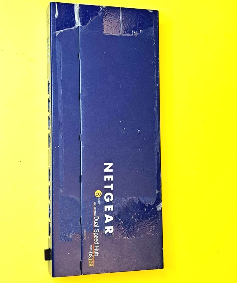 🔥NETGEAR DS108 8-PORT 10/100 MBPS DUAL SPEED ETHERNET HUB NETWORK SWITCH 1.2A🔥 - Image 4 of 4