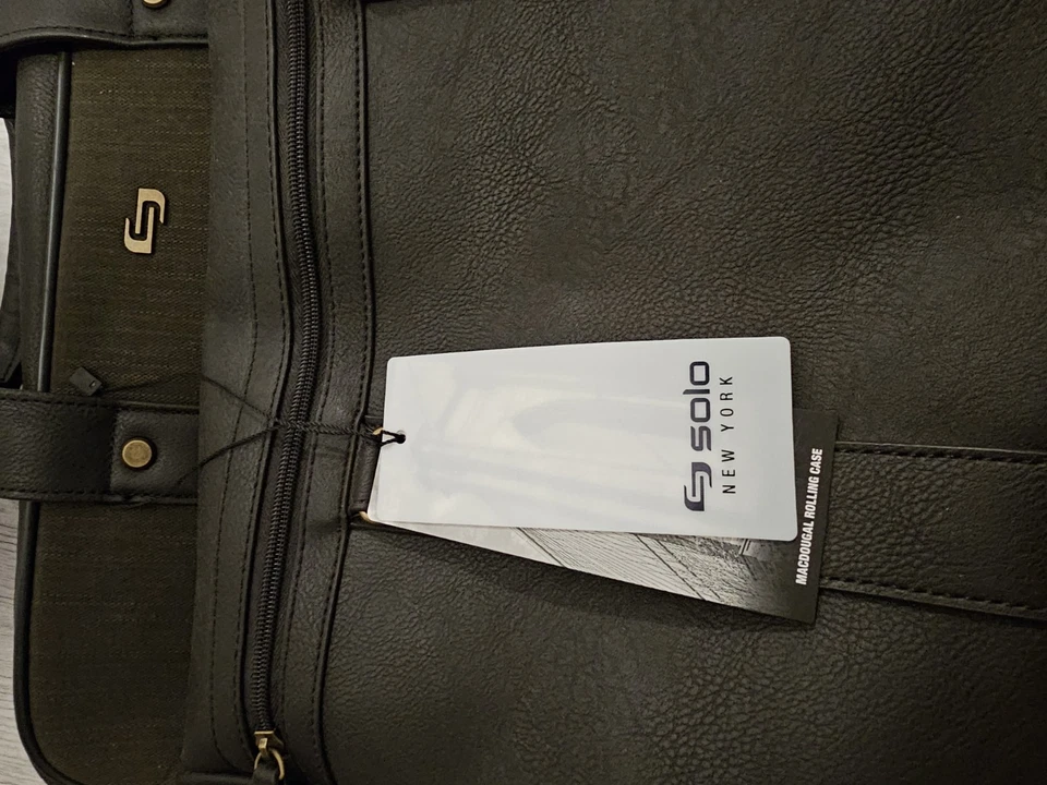 Bolsa para laptop Solo MacDougal Rolling, café expresso nova com etiquetas - Imagem 3 de 4