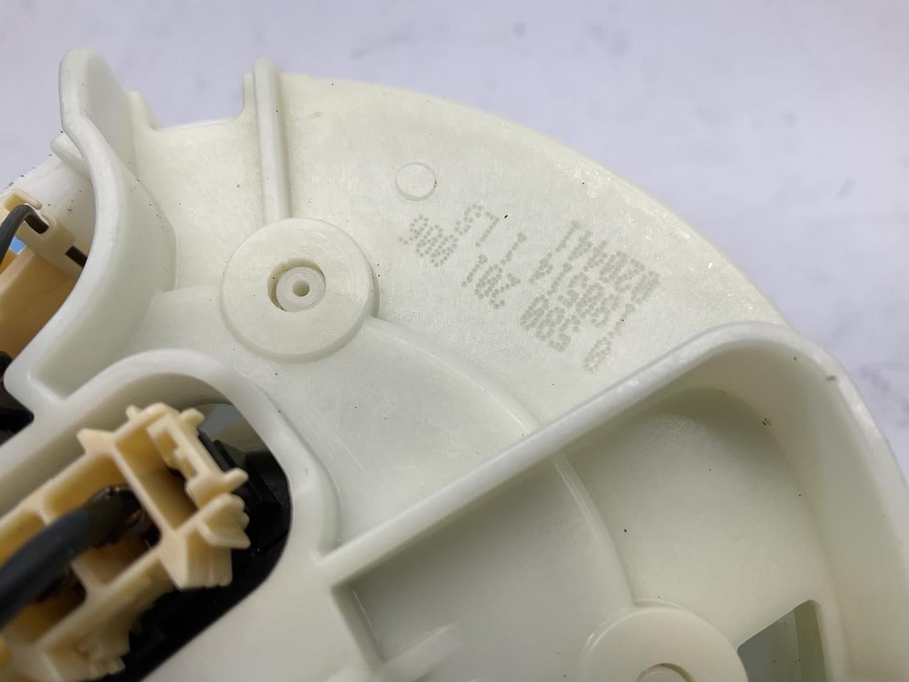 16-20 Ferrari GTC4 Lusso 6.3L Fuel Pump Tank Mounted Q