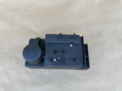 95-97 Mercedes W140 S600 S500 S420 S320 Central Door Lock Vacuum