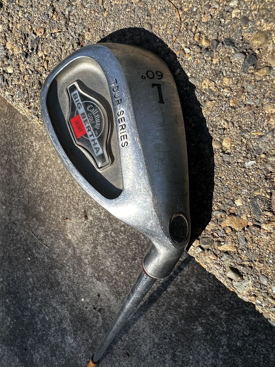 Left-Handed Callaway Big Bertha Tour Series 60° Lob Wedge Regular Graphite Shaft Left-Handed Callaway Big Bertha Tour Series 60° Lob Wedge Regular Graphite Shaft