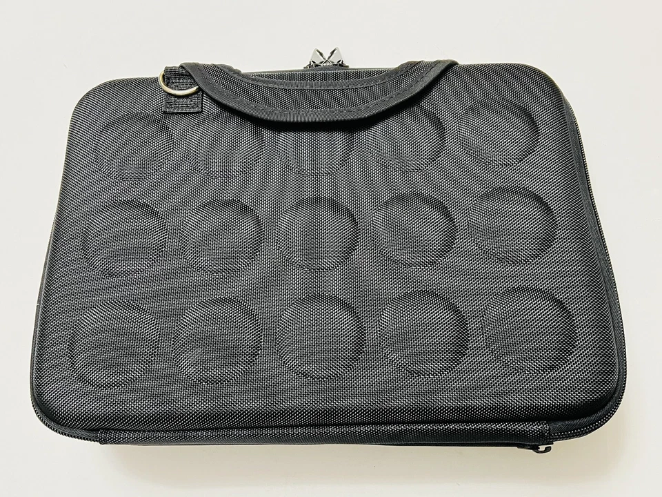 Estuche Bubble II con Cargador Almacenamiento para Chromebook 11", Latop, Netbook, Negro Foto 3 de 4