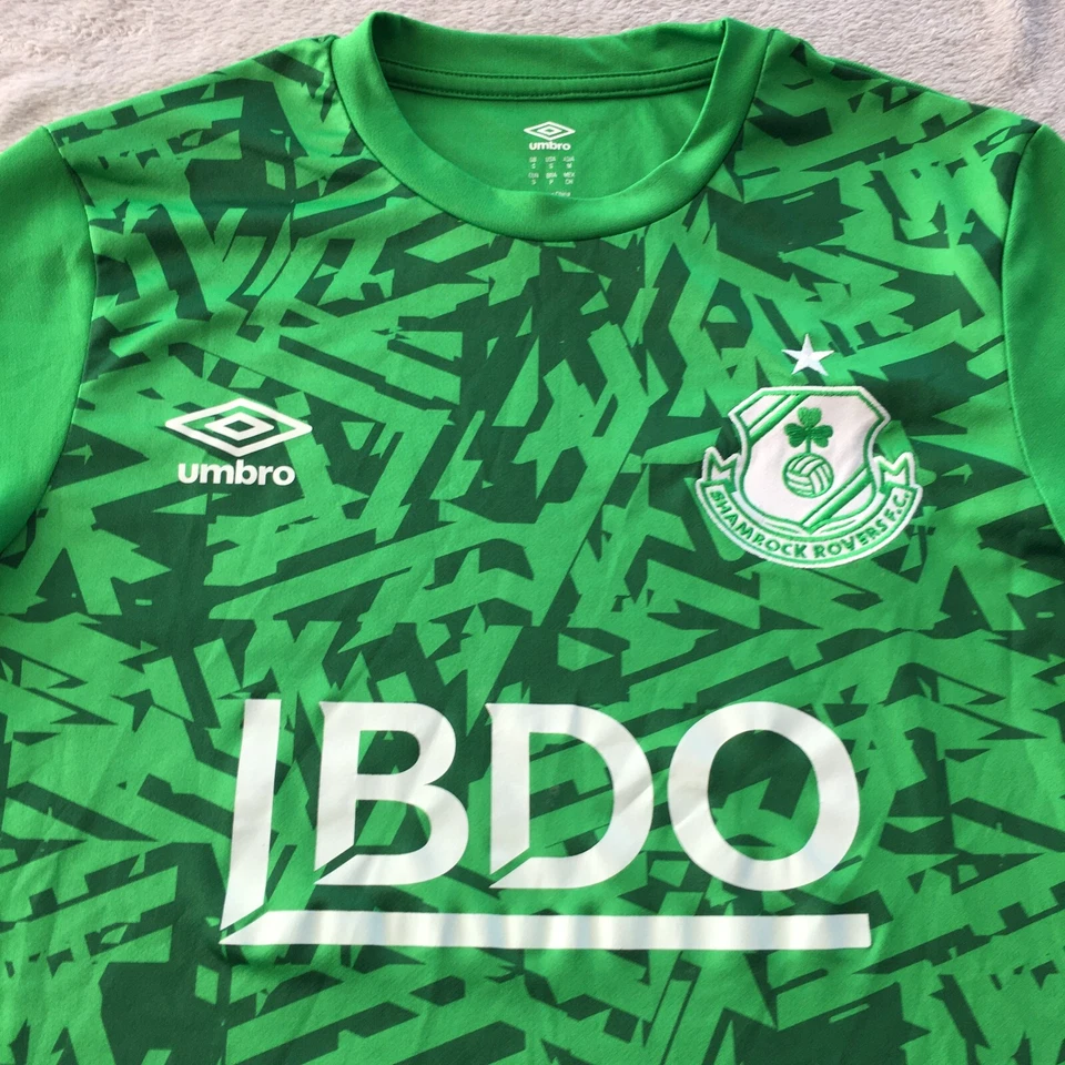 Camiseta local Shamrock Rovers 2022 - 2023 RARA Umbro Verde Irlanda talla S - Imagen 2 de 4