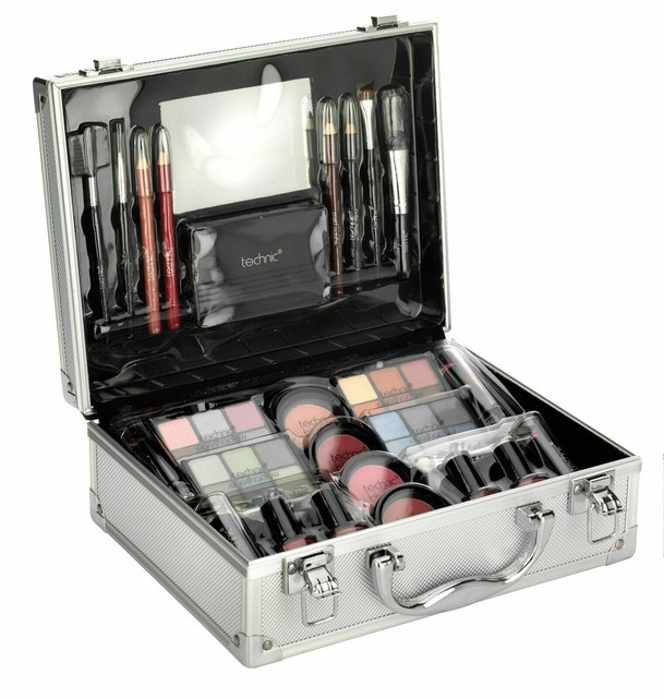 technic make up case