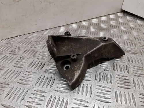 VW PASSAT B5 3B3 Getriebehalter 8D0399113AT 1.90 Diesel 96kw 2002 30537611