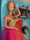 Vintage 1977 Barbie Doll Fashion Photo Doll  #2210 SUPERSTAR Mold