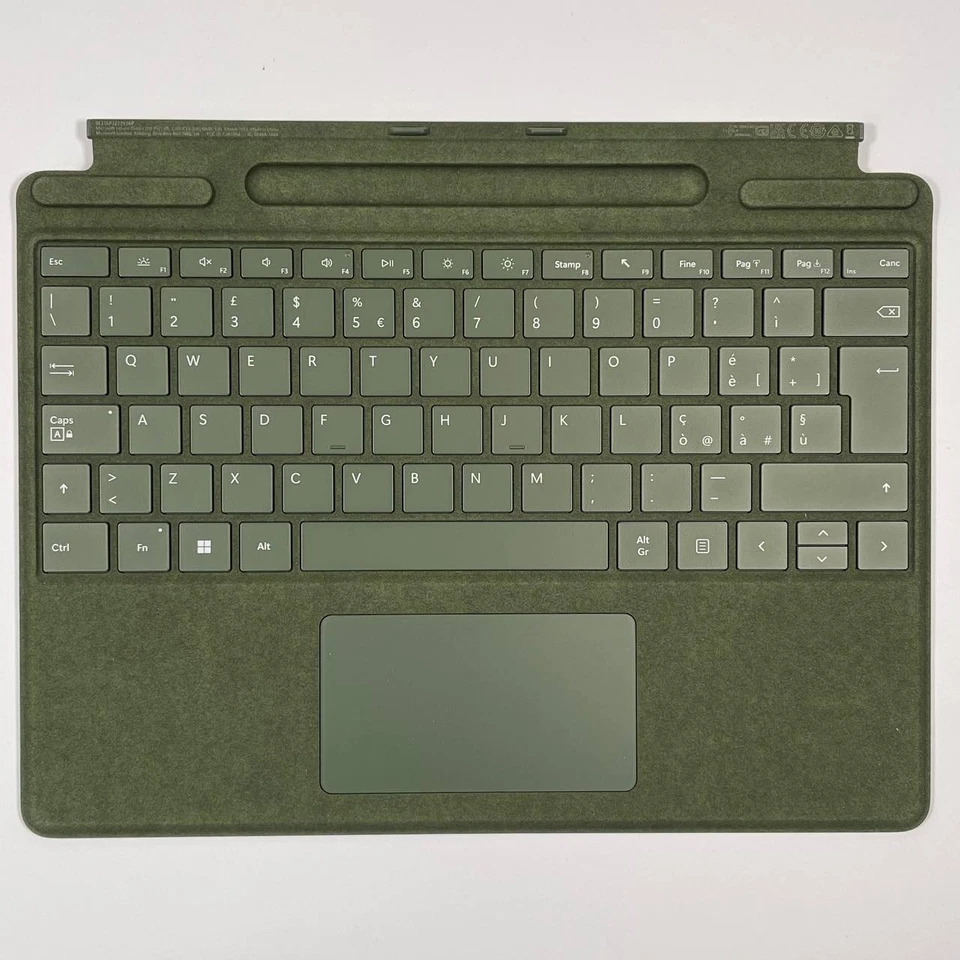 UNGETESTET Microsoft Surface Pro Signature Keyboard Trackpad Cover - Grün - Bild 2 von 4