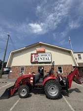 Mahindra 1635 Tractor with Backhoe only 195 Hrs
