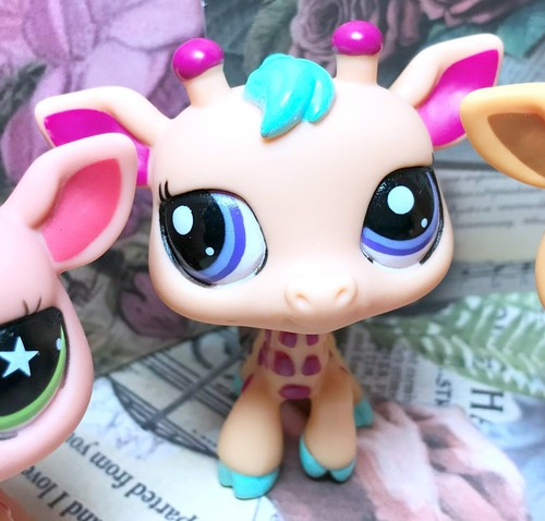 Authentic Littlest Pet Shop LPS #526 #943 #2303 Giraffe Lot Heart Eyes Geoffrey - Picture 6 of 9