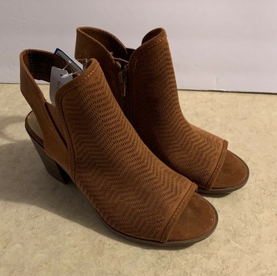 wide width open toe booties