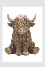 Hughie Highland Cow Animal Figurine Ornament Decoration With Flowers 10x8x12 Cms