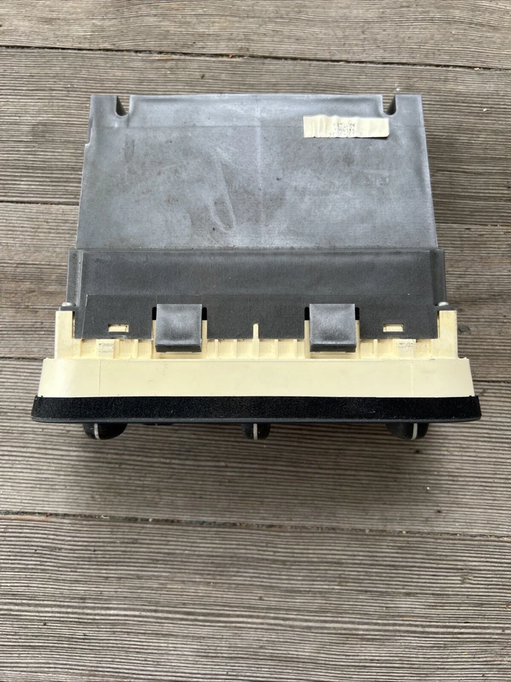 Volvo S70 1998-2002 climatizador de aire acondicionado con enchufes 7923 OEM usado Foto 2 de 4