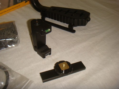 SEVENOAK MICRIG UNIVERSAL VIDEO & STEREO MICROPHONE VIDEO GRIP HANDLE SYSTEM - Picture 5 of 6