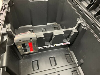 Caricabatterie Multiplo Milwaukee M18 PC6 PACKOUT - Foto 7