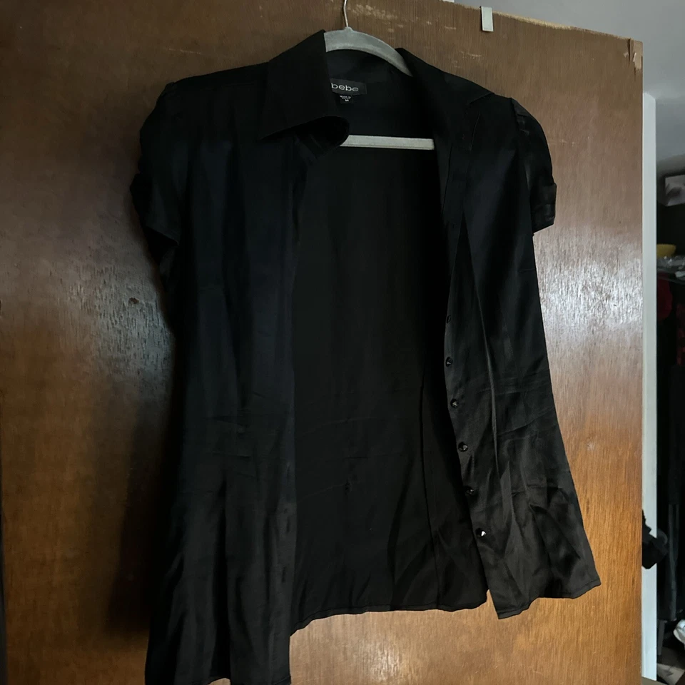 Blusa Bebe Mujer Negra 96% Seda Botón Manga Globo Talla Med Foto 2 de 4