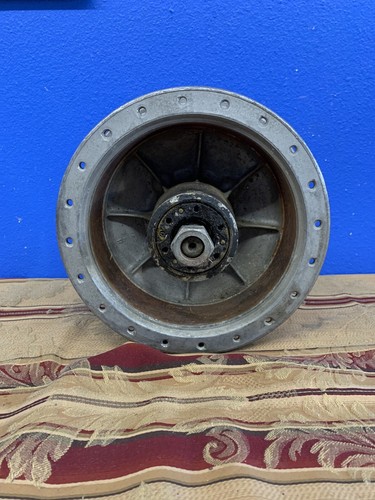 1957 1956 56 57 BSA B31 B 31 A OEM FACTORY STOCK FRONT HUB AXLE BRAKE 42-5601 - Imagen 5 de 8