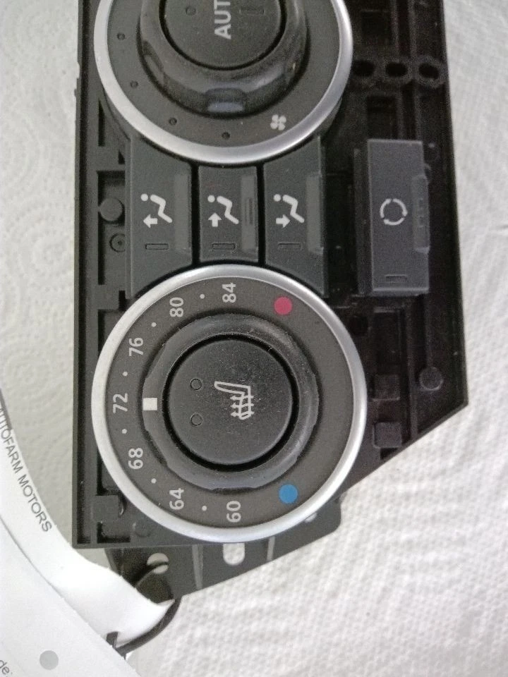 Interruptores de control de temperatura automáticos Land Rover LR2 asiento térmico 6H5219E900FB 2008 09 Foto 2 de 4