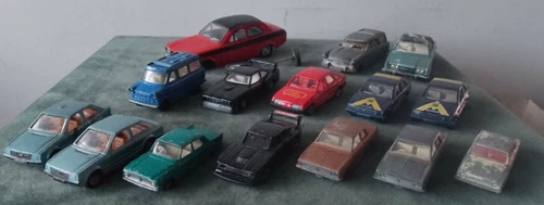 ORIGINAL VINTAGE DIECAST LOT OF TOY FORD CARS CAPRI ESCORT etc MATCHBOX & OTHERS