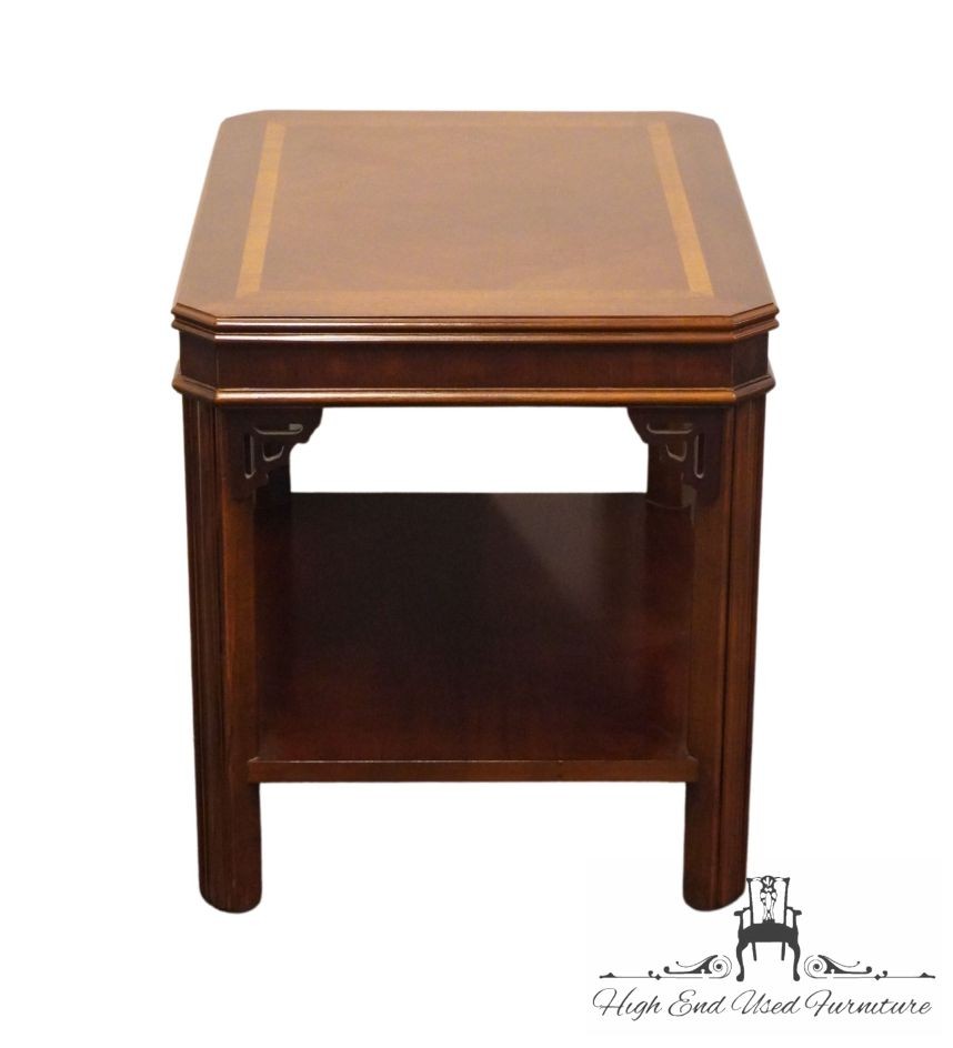 ALTAVISTA LANE Bookmatched Mahogany Traditional Style 20