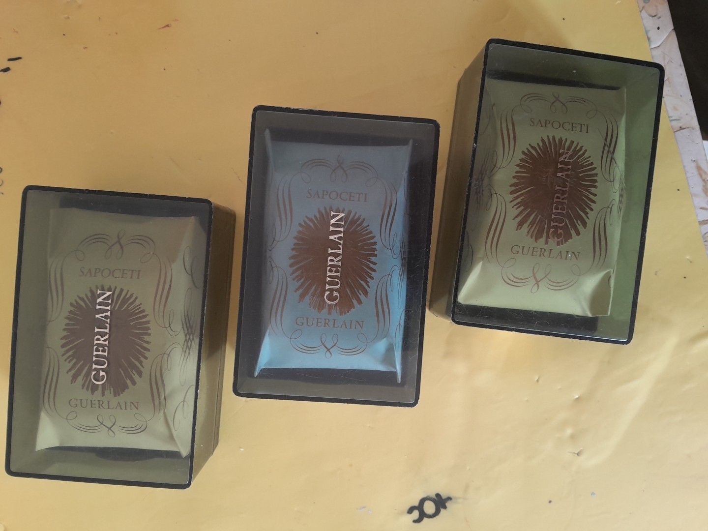 Savon Guerlain parfumé un soin de luxe artisanal pour le corps