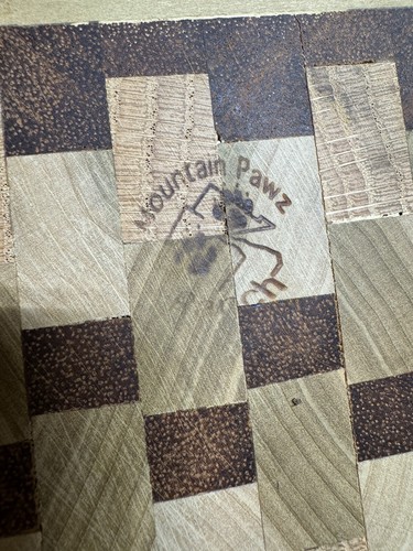 Mountain Paws Ranch Handmade Wood Butcher Block Footed Cutting Board 11x14 - Picture 4 of 8