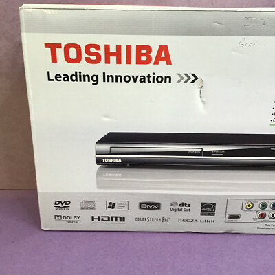 Toshiba SDK990 1080p Upconversion DVD & CD Player HDMI
