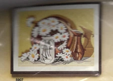 "Still Life with Daisies" Artcraft Concepts Longstitch Needlepoint Kit 5907 NEW!