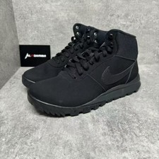nike boots hoodland suede