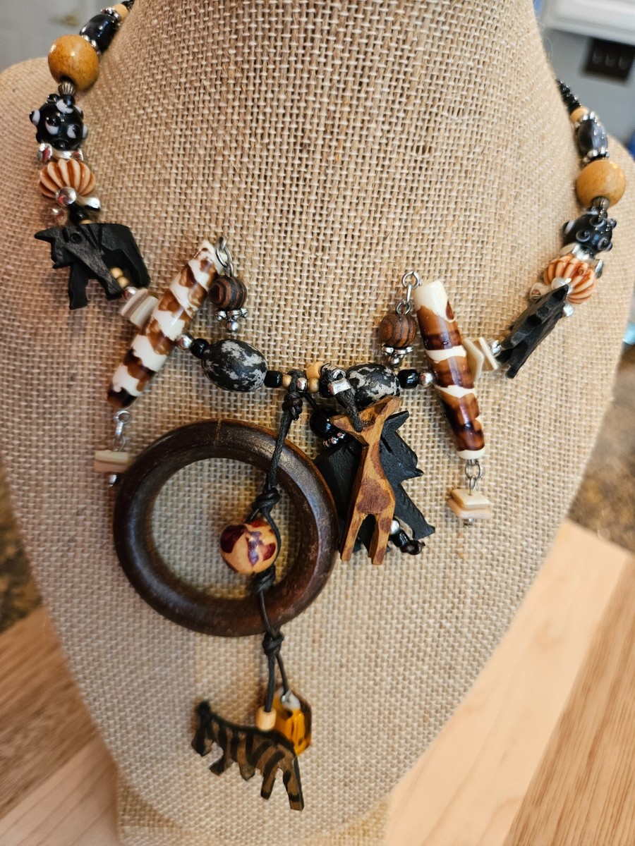 TRESKA Wooden Chunky Beaded Wood Glass Animal Print BOHO Choker 